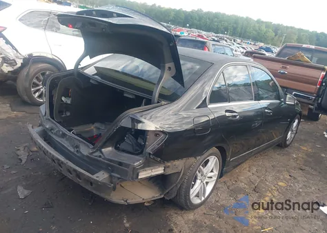 2012 Mercedes-Benz C 250 Luxury/Sport from USA, damaged, VIN WDDGF4HB2CR212026